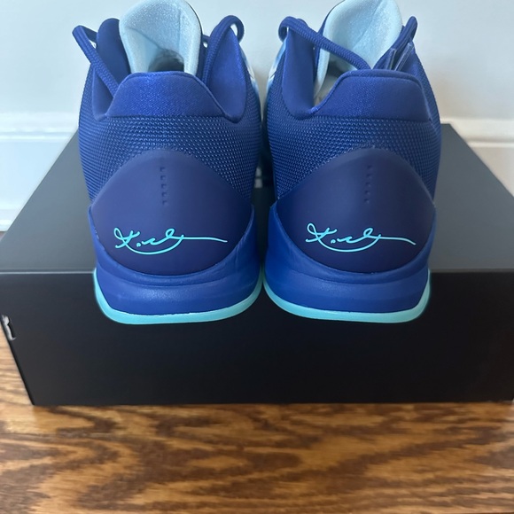 Kobe V PROTRO X-RAY - Picture 6 of 7